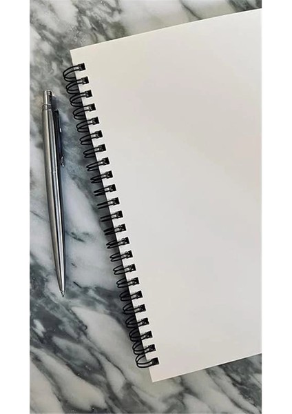 Spiralli Defter, Siyah Kapaklı, A5 Boyutunda (15X21 Cm), 100 Yaprak(Çizgisiz)