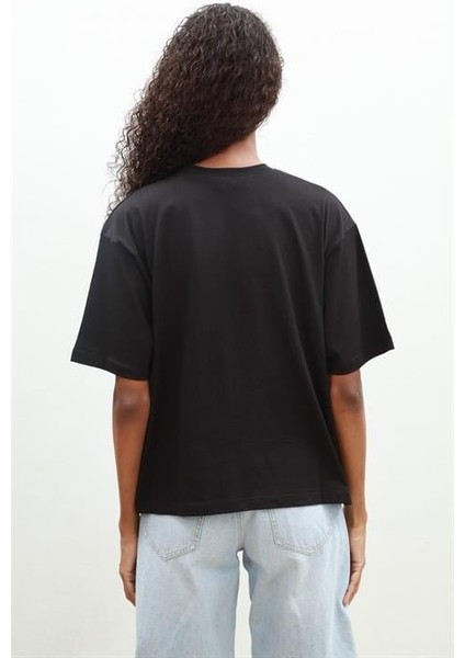 Melasti Motifli Brodeli Tişört 8019-8 indirimleri