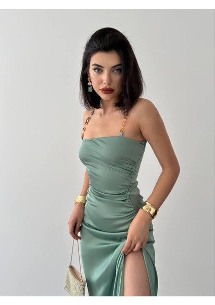 Oxpo Yırtmaç Detaylı Elbise