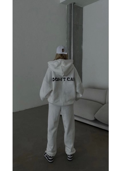 Nakış Işlemeli Üç Iplik Sweat Takım- Beyaz