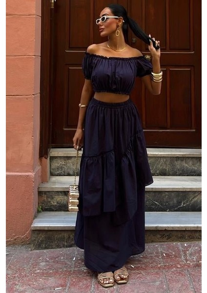 Büzgülü Crop Kat Detaylı Fırfır Etekli Takım 10196 indirimleri