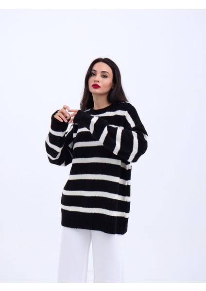 43111 Triko Çizgili Salaş Kazak-Siyah-Ekru