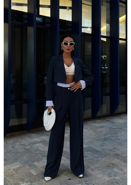 Garni Detaylı Crop Ceketli Takım 10075 fiyatları