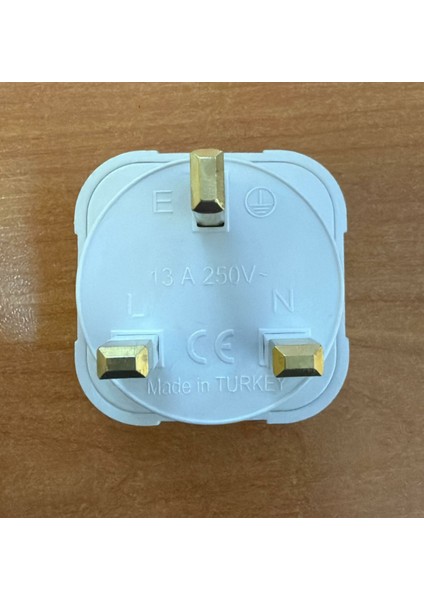 Ingiliz Fiş Girişli Ingiliz Adaptör fiyatları