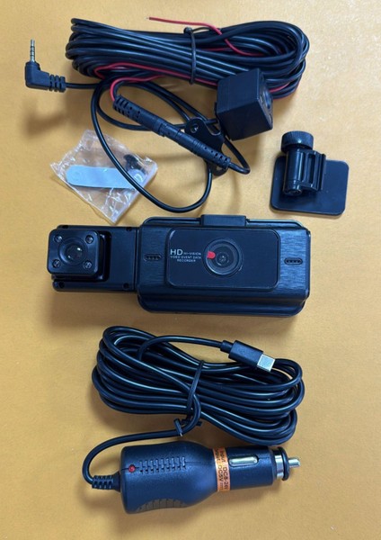 Blm-90 Araç Kamerası 3'' Ekran + Ses + Fullhd + Üç Kamera modelleri