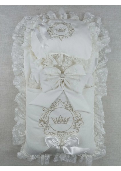 Yenidoğan Antalya Taç Nakışlı Kundaklı Trilüks Unisex 3lü Alt Açma Seti Ekru fiyatları