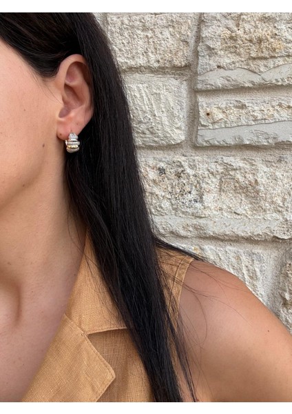 Xuping 14K Zirkon Taşlı Çizgili Bombe Gold Küpe