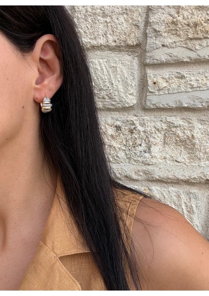 Xuping 14K Zirkon Taşlı Çizgili Bombe Gold Küpe modelleri