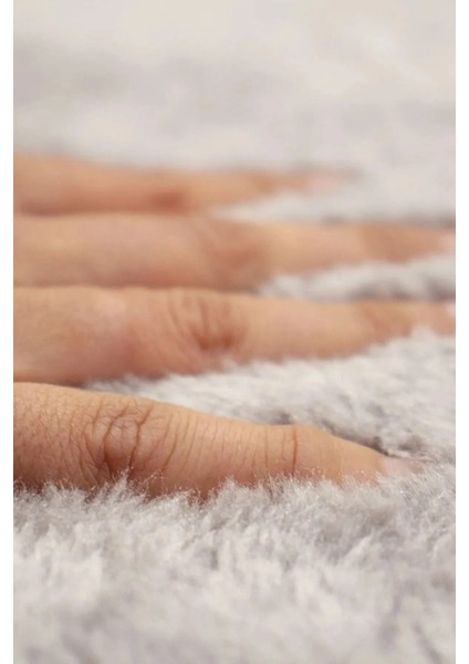 Açık Gri Peluş Yolluk, Yumuşacık, Yıkanabilir, Kaymaz Taban, Koridor Halısı modelleri