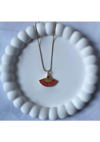 Yelpaze Model Kırmızı Taşlı Gold Çelik Kolye fiyatları