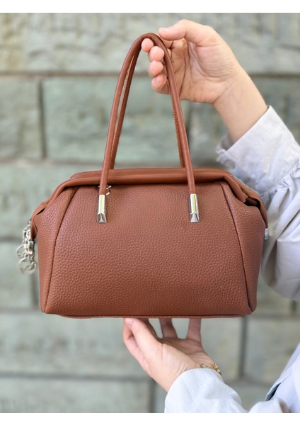 Nçs Kadın Yumuşak Deri Dokulu Şık ve Kullanışlı Kadın El &omuz Çantası (24X17CM) fiyatları