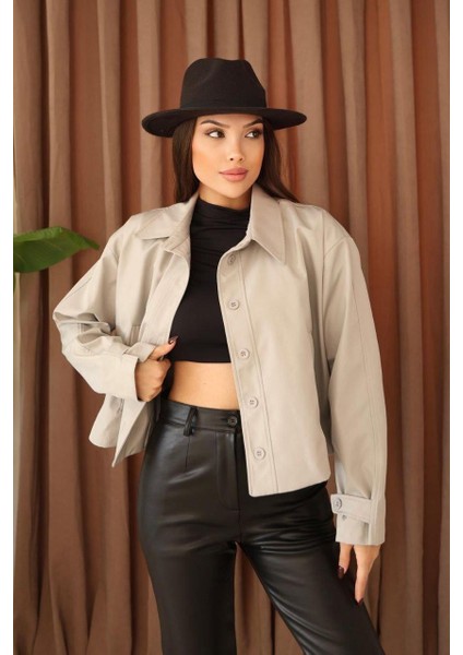 Kadın Gri Düğmeli Oversize Ceket – Şehirli Stil, Modern Dokunuş modelleri