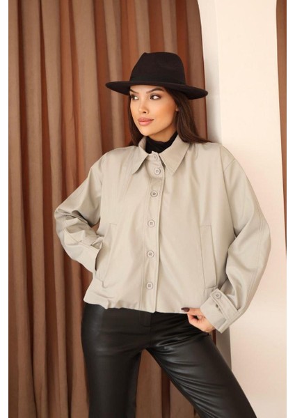 Kadın Gri Düğmeli Oversize Ceket – Şehirli Stil, Modern Dokunuş indirimleri