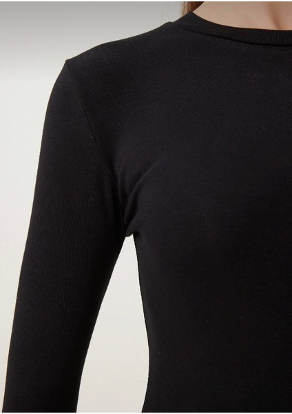 Uzun Kollu Basic Parmak Geçirmeli Body indirimleri