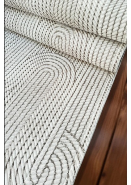 Krem Renkli Kaymaz Taban Halı ve Yolluk, Makinede Yıkanabilir, Dayanıklı ve Şık