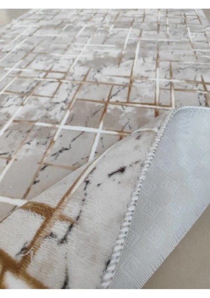 Kaymaz Tabanlı Kahverengi Kesme Halı Yolluk, Şık ve Güvenli Zemin Dekoru