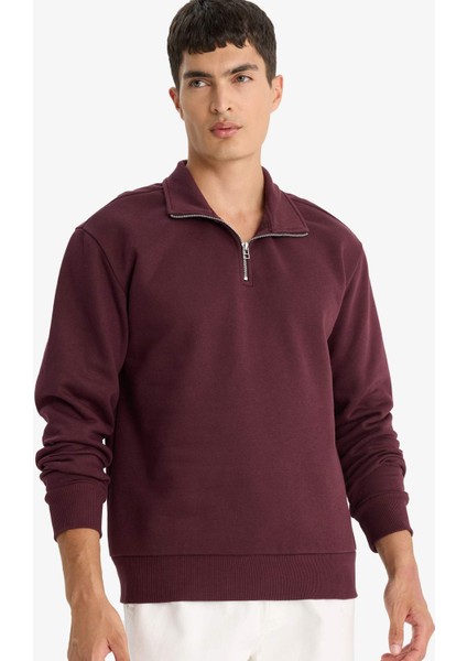 Regular Fit Dik Yaka Yarım Fermuarlı Basic Düz Sweatshirt X7405AZ25AU