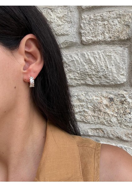 Xuping Baget Taşlı 14K Orta Boy Halka Gold Küpe