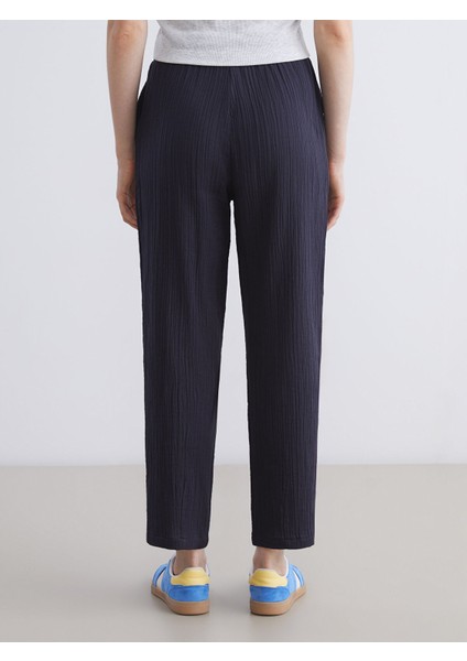 Yeni Sezon Beli Lastikli Dokulu Müslin Kadın Pantolon fırsatları