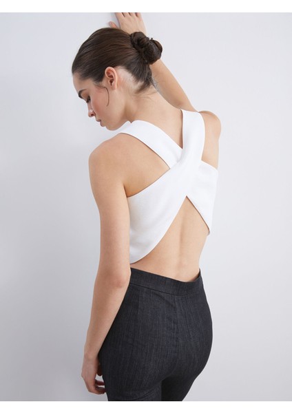 Yeni Sezon Sırt Detaylı Kadın Klasik Yelek