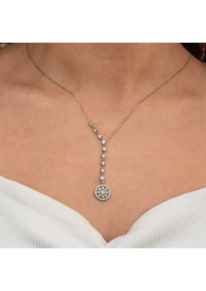 Gümüş Sıralı Zirkon Taşlı Çiçek Kadın Kolye fırsatları