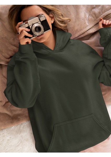 Japon Sanatı Temalı Unisex Kapşonlu Sweatshirt – Minimalist ve Şık modelleri