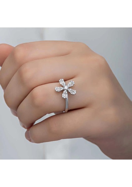 Gümüş Zirkon Taşlı Çiçek Kadın Yüzük indirimleri