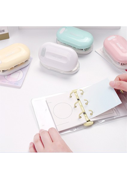 Kw-Trio 3 Delikli Kağıt Delgeç Elde Taşınabilir Mini Delgeç Pembe (Yurt Dışından)