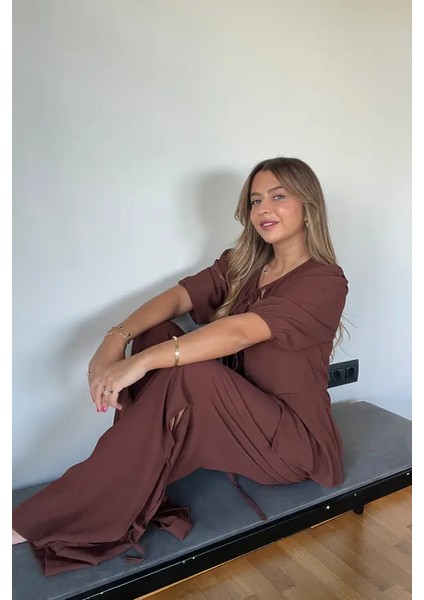 Yeni Sezon Mevsimlik Şık Önü Bağcıklı Üst Yırtmaç Detaylı Kaliteli Pantolon Kırınkıl Salaş Takım