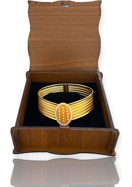 Oval Kilitli Trabzon Altın Kelepçe