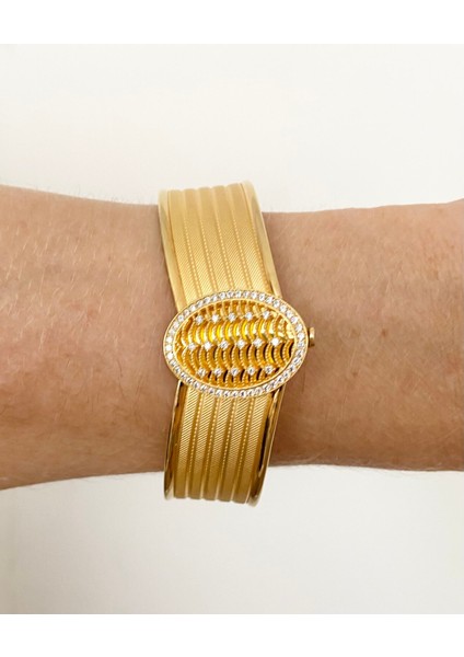 Oval Kilitli Trabzon Altın Kelepçe