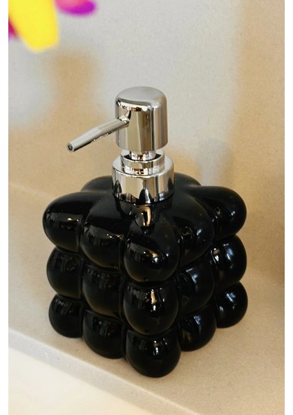 Seramik Üzüm Sabunluk 350 ml – 9X9X15(Y) Cm, Siyah Beyaz