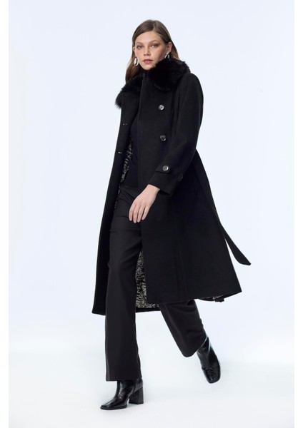 Yaka Kürk Detaylı Siyah Kaşe Kaban 13112 fırsatları