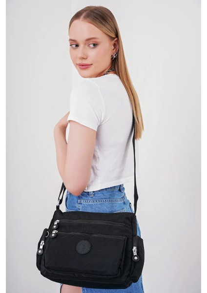 Siyah Kadın Çapraz Çanta 05BHPC6003-KP S