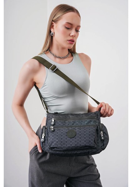 Yeşil Kadın Çapraz Çanta 05BHPC6003-KP Y