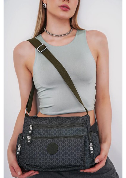 Yeşil Kadın Çapraz Çanta 05BHPC6003-KP Y