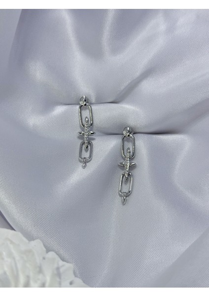 Minimalist Tiffa Küpe fırsatları