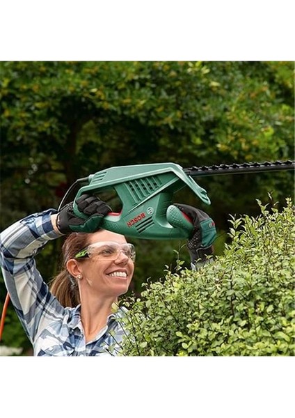 Elektrikli Çit Kesme Makinesi Easyhedgecut 45 (420 W, 45 cm Bıçak Uzunluğu, Karton Pakette) fırsatları