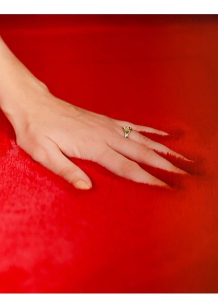 Yumuşak Peluş Post Yolluk, Kaymaz Taban, Tüylü, Yıkanabilir, En 100 Cm, Kırmızı fiyatları