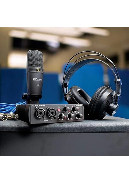 Audiobox 96 Studio, Ses Kartı, Kulaklık ve Mikrofondan Oluşan Başlangıç Paketi, 25. Yıl modelleri