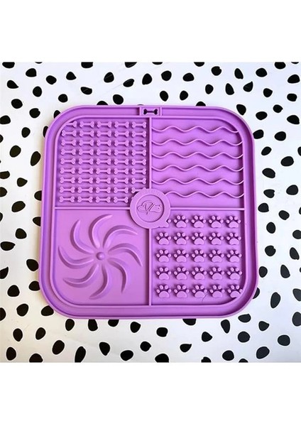 Köpek ve Kedi Için Yavaş Yeme Katı Gıda ve Sıvı Yeme Kabı ve Yalama Matı 1 Adet 20X20 fiyatları