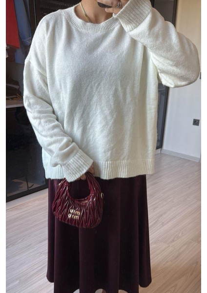 Kadın Beyaz Yumoş Basıc Kazak modelleri