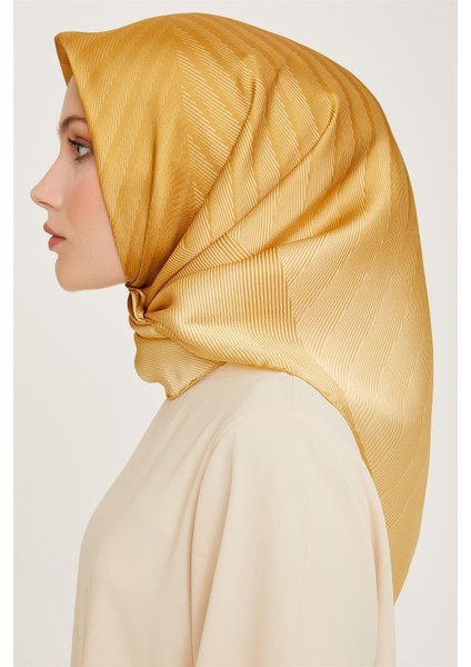Geometrik Desenli Twill Saf Ipek Eşarp 9237D 33 modelleri