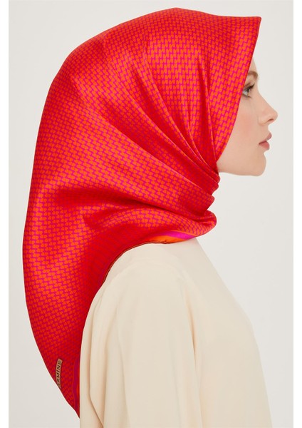 Klasik Desenli Twill Saf Ipek Eşarp 9243D 04 33 fiyatları