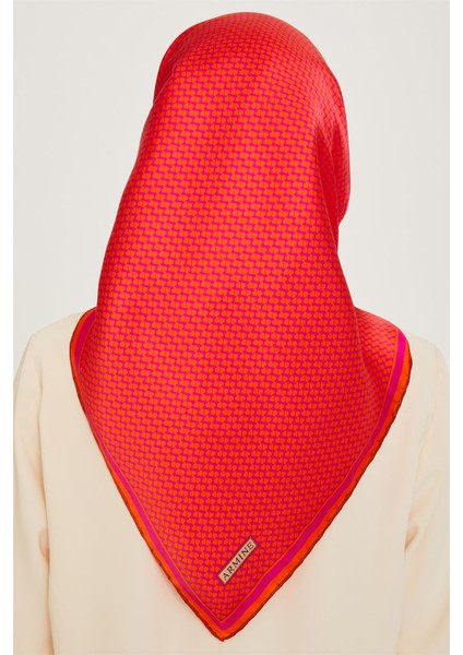 Klasik Desenli Twill Saf Ipek Eşarp 9243D 04 33 fırsatları