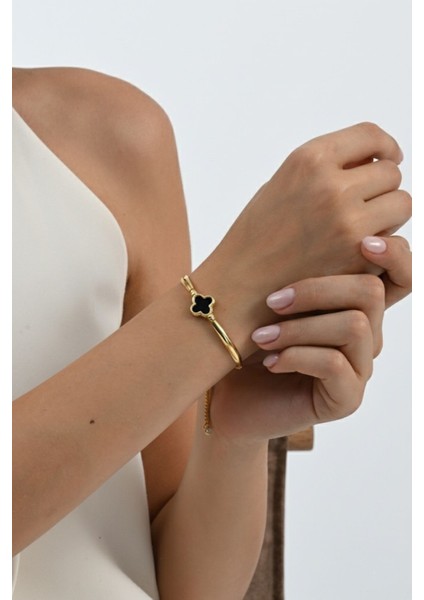 925 Ayar Gümüş Altın Yaldızlı Siyah Sedefli Yonca Modeli Asansörlü Bileklik SGTL13056SIYAH fiyatları