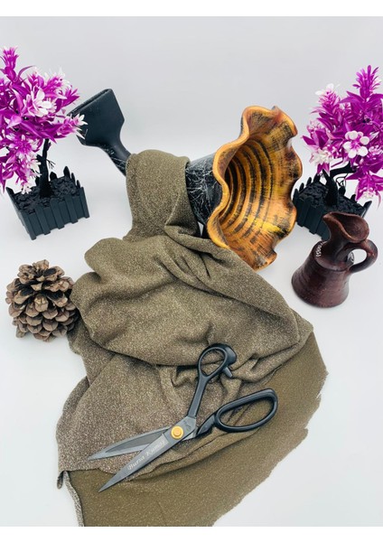 Parıltılı Triko Kumaş – Konforlu ve Şık Koleksiyonlar Için fiyatları