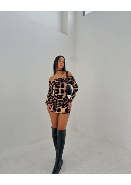 Kadın Madonna Mendil Yaka Leopar Desen Mini Elbise modelleri