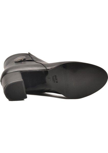 Siyah Cilt Topuklu Kadın Bot Dar Kalıp 262325 Z indirimleri