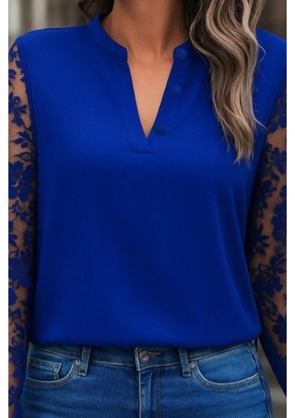 Kadın Uzun Kollu Yaka Düğme Detay Güpürlü Kol Krep Bluz fiyatları